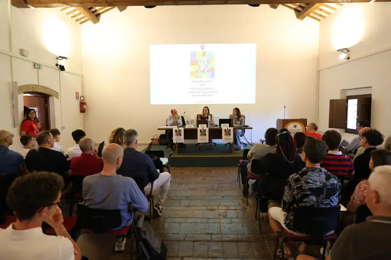 Conferenza in sala