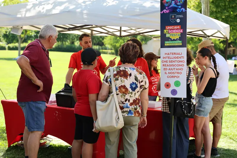 Tra gli stand