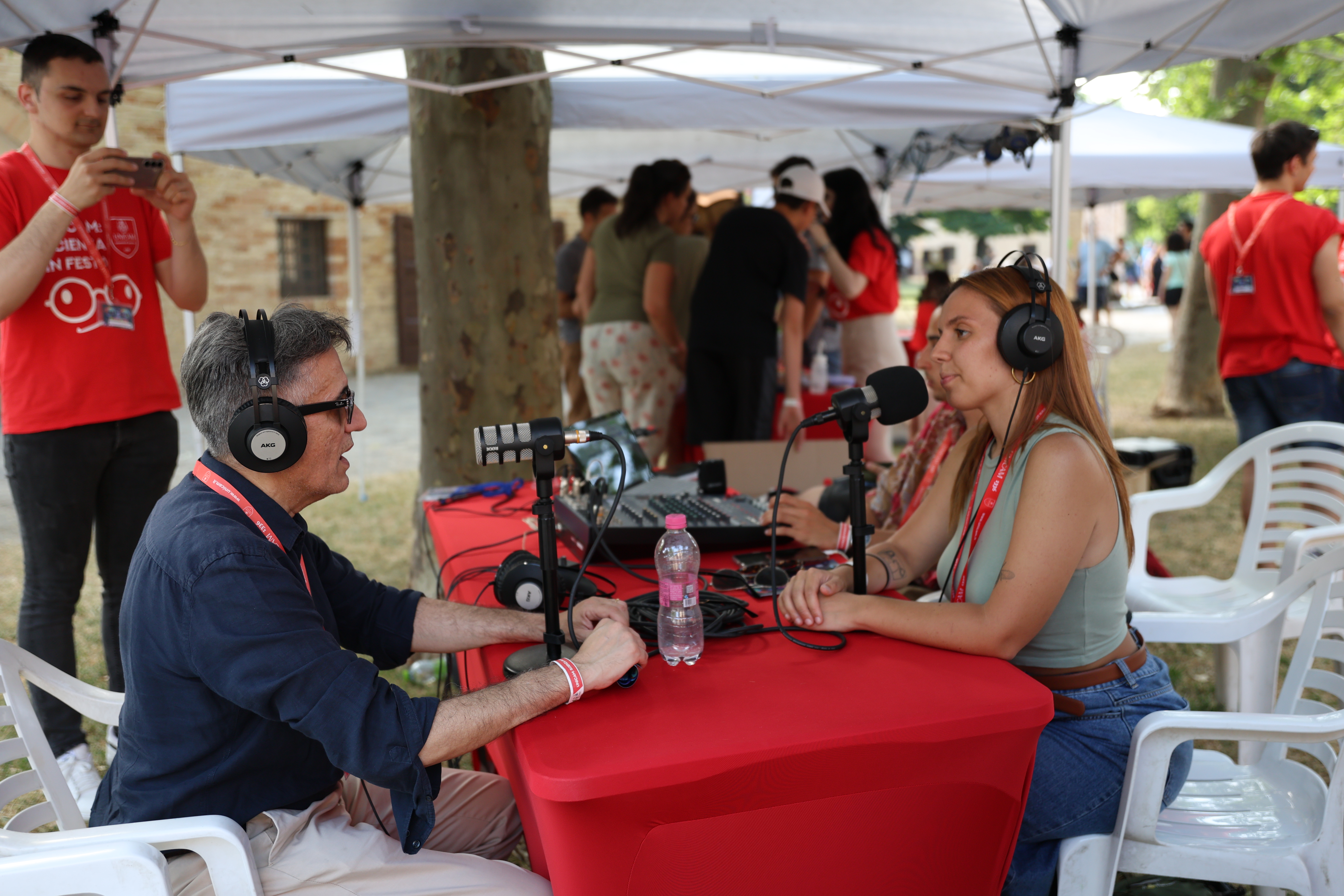 Stand Radio